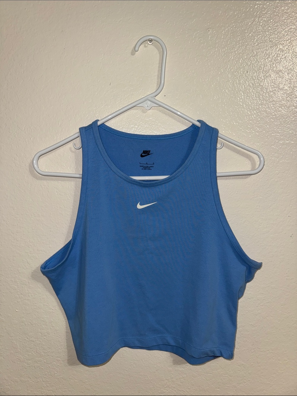 Nike Women's Light Blue Cropped Athletic Tank